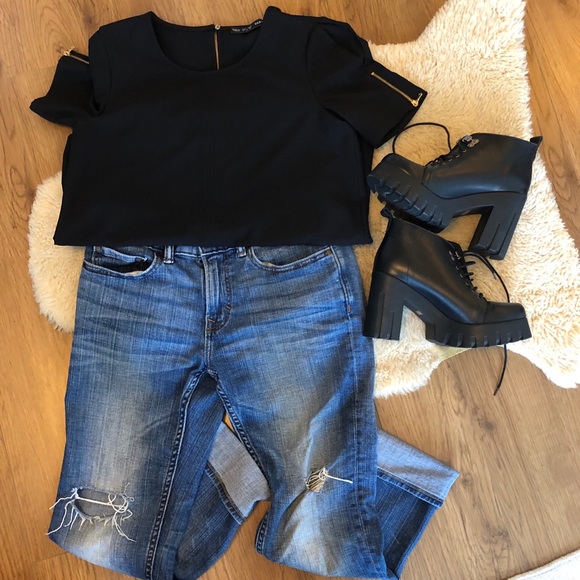 Zara Tops - Zara Blouse